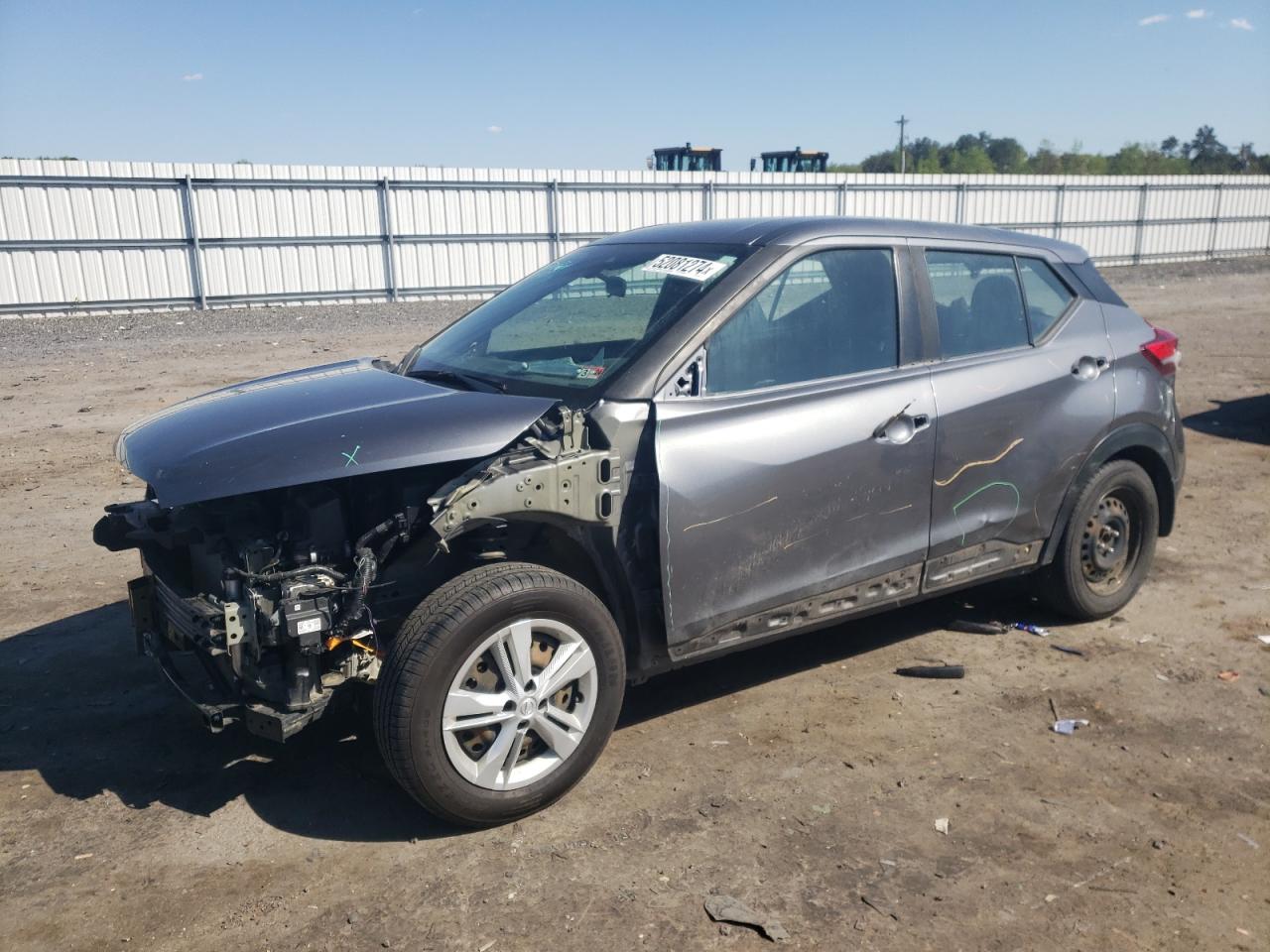2020 NISSAN Kicks VIN 3N1CP5BV4LL575419 photo 1