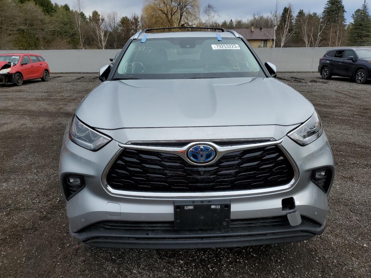 2023 TOYOTA Highlander VIN 5TDXBRCH2PS586089 photo 5