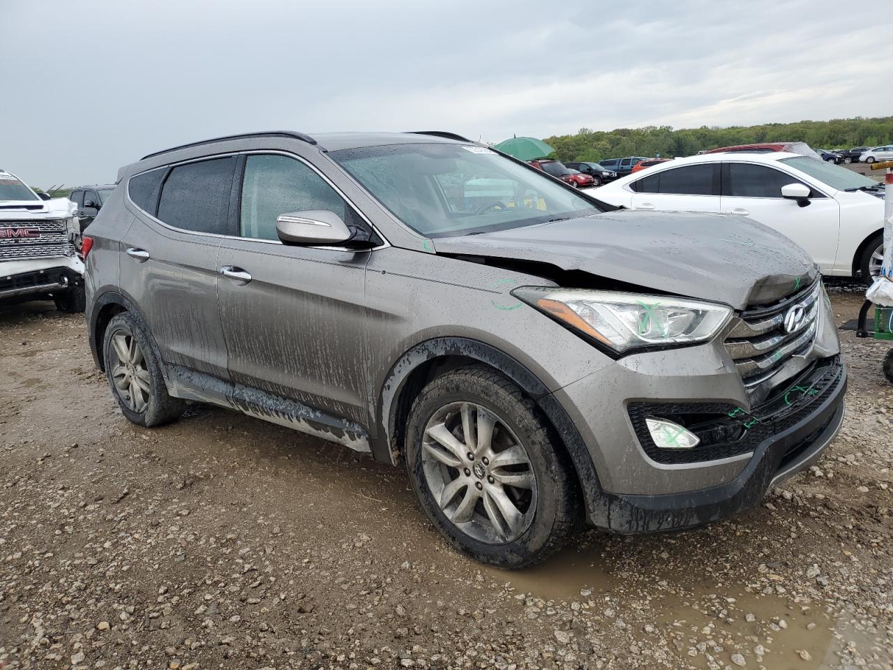 2013 HYUNDAI Santa fe VIN 5XYZU3LA4DG077083 photo 4