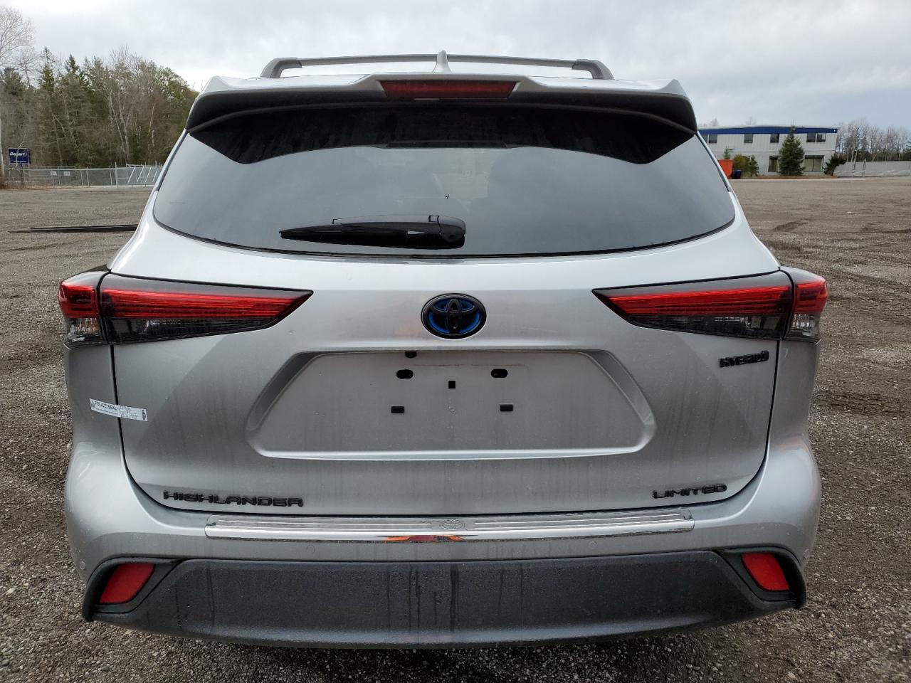 2023 TOYOTA Highlander VIN 5TDXBRCH2PS586089 photo 6