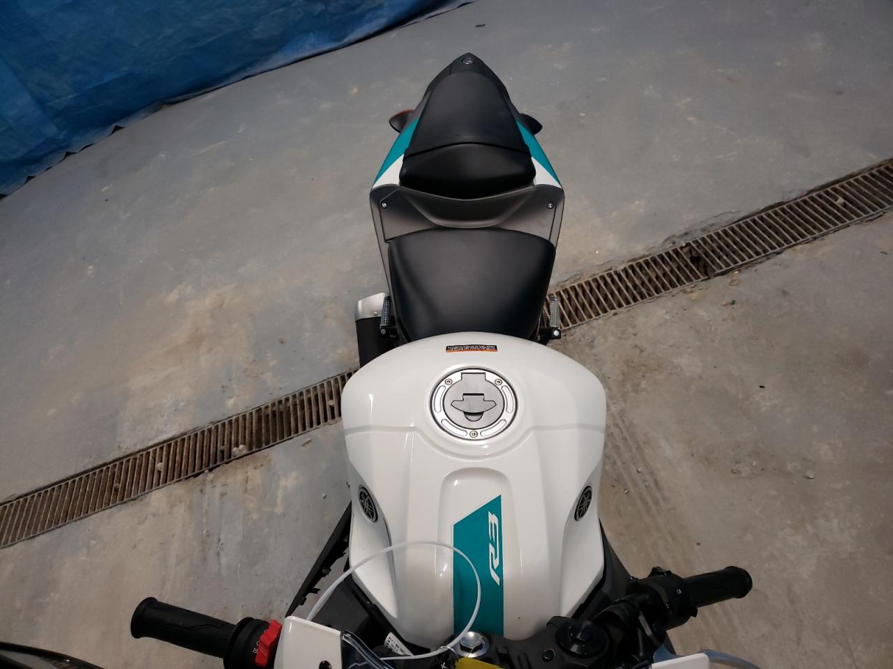 2024 YAMAHA YZFR3 A VIN MH3RH18Y3RK014560 photo 5
