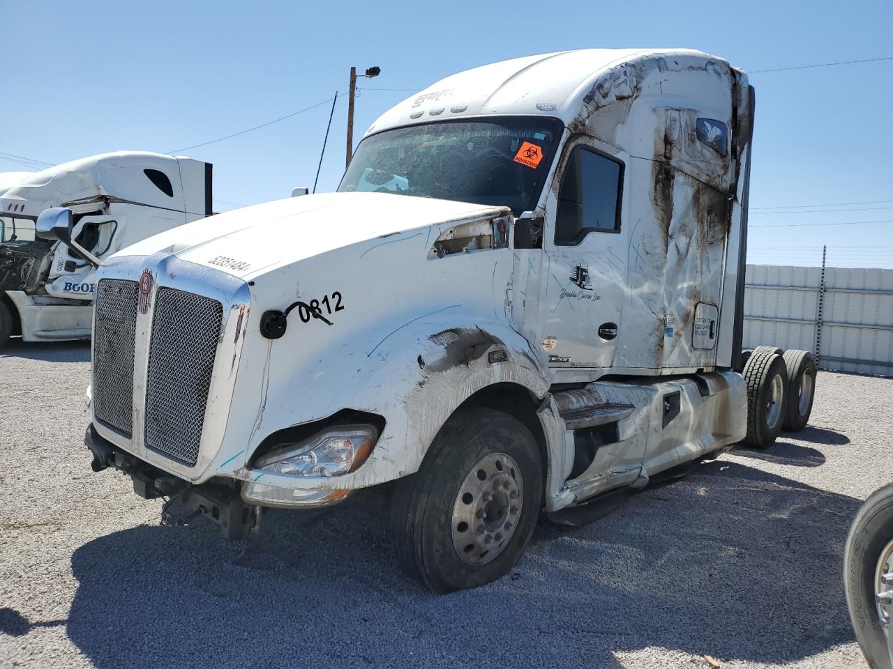 2018 KENWORTH CONSTRUCTION T680 VIN 1XKYD49X1JJ190230 photo 2