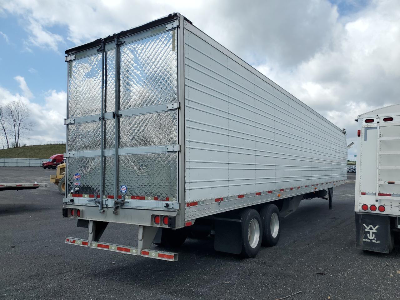2015 OTHER UTILITY TR VIN 1UYVS2531FU313415 photo 4