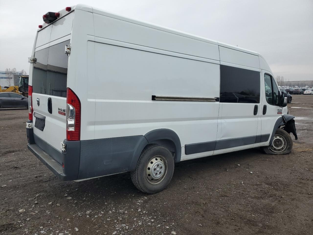 2016 RAM Promaster 3500 VIN 3C6URVJG9GE126821 photo 3