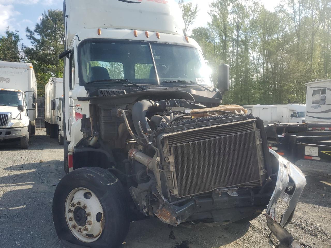 2017 FREIGHTLINER CASCADIA 125 VIN 3AKJGEDR1HSJB3173 photo 9