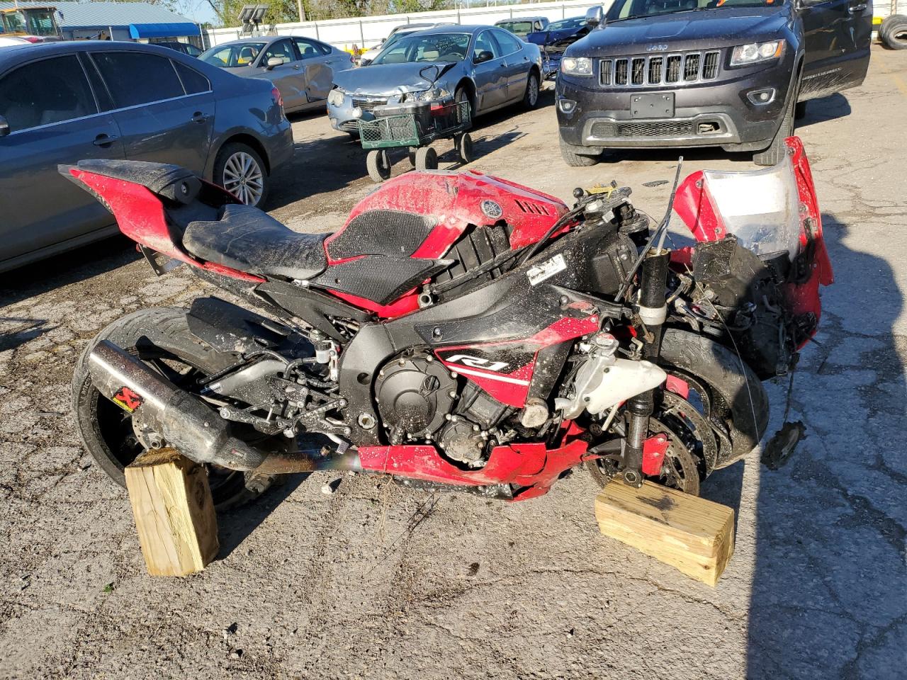 2019 YAMAHA YZFR1 VIN JYARN39EXKA004445 photo 1