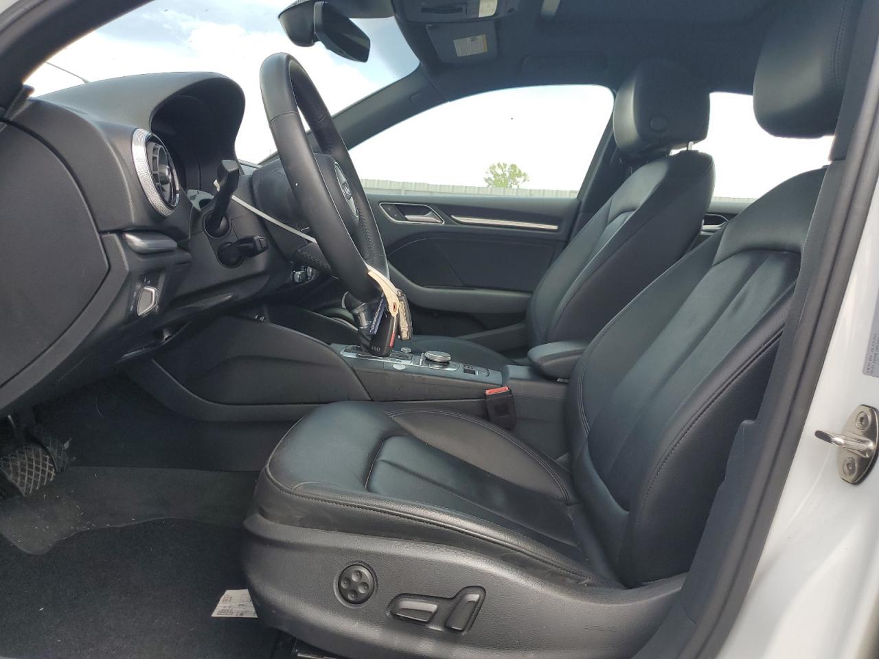 2020 Audi A3 VIN WAUCUGFF6LA102775 photo 7