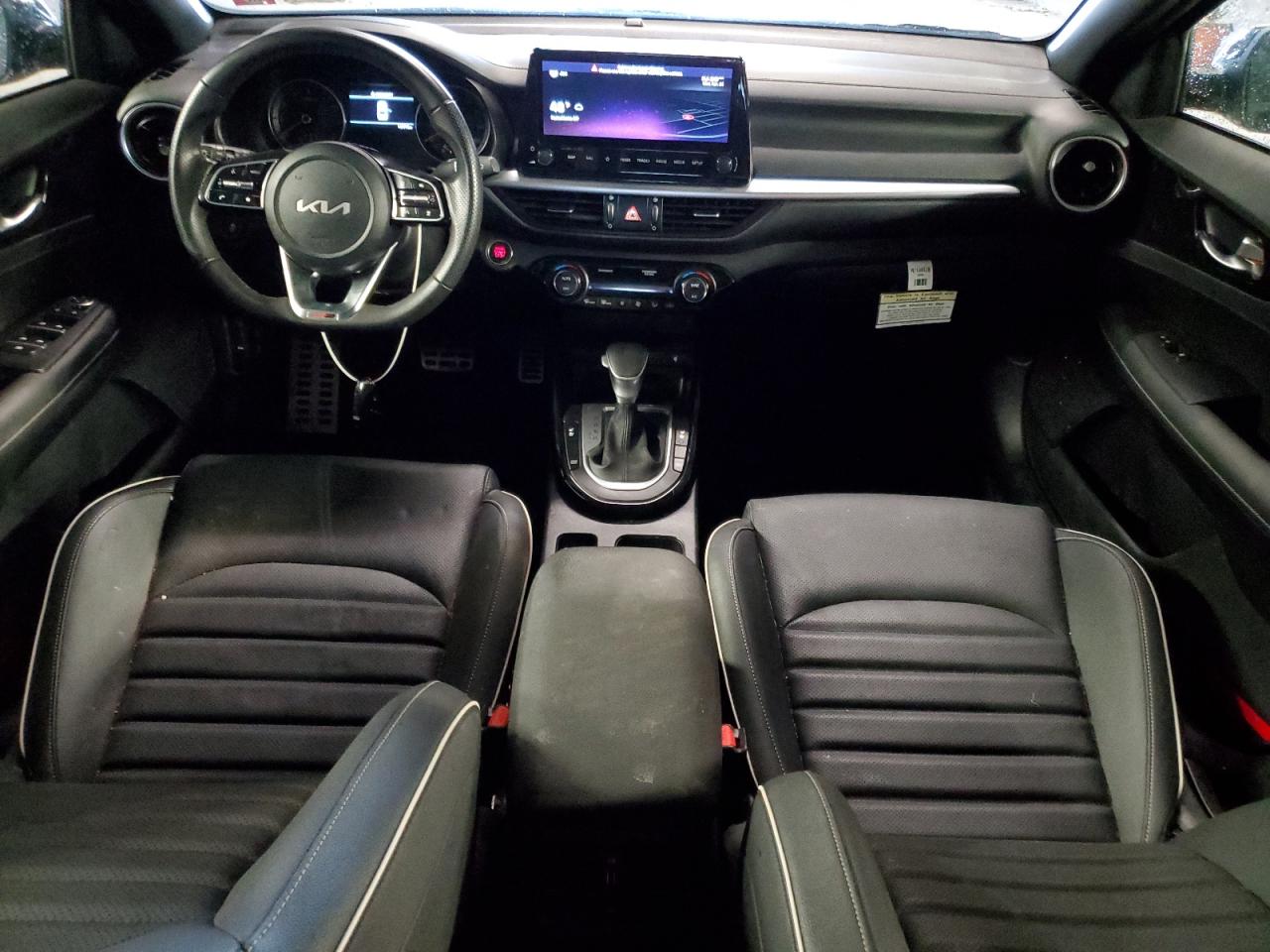 2022 KIA Forte VIN 3KPF54ADXNE481474 photo 8