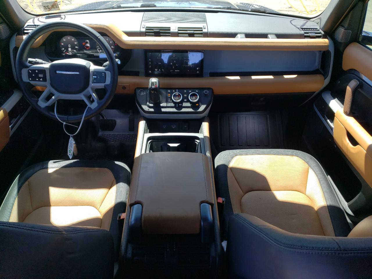2023 LAND Defender VIN SALE27EU5P2151539 photo 8