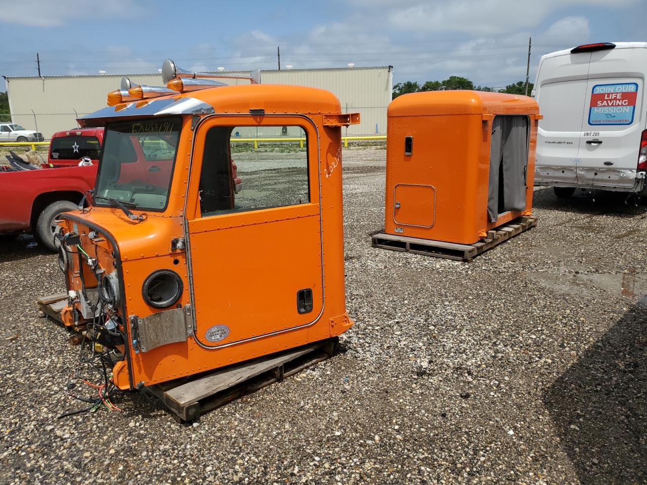 2022 PETERBILT 389 VIN 1XPXD49X9ND768505 photo 2