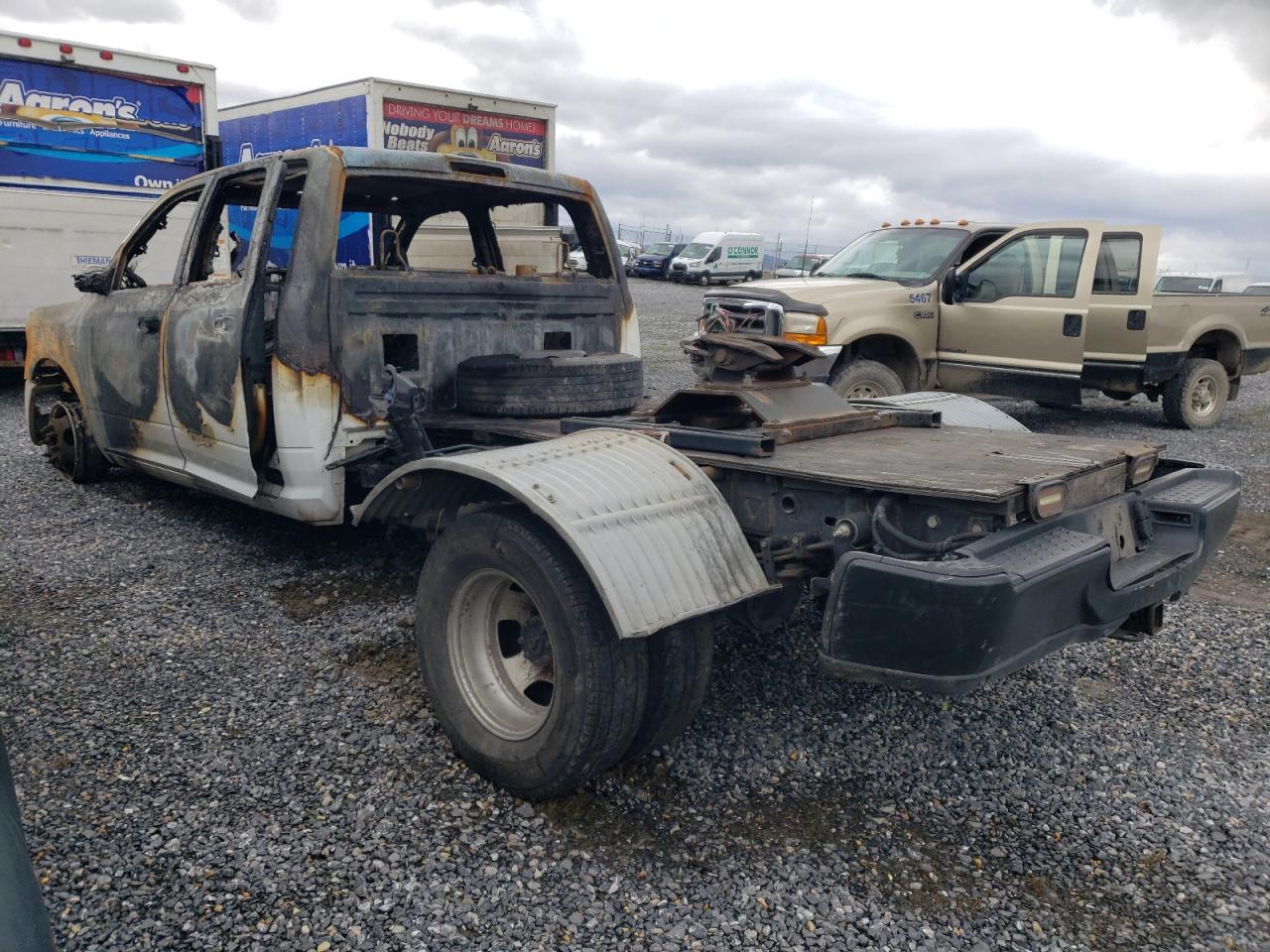 2020 RAM 3500 VIN 3C63RRGL0LG114403 photo 2