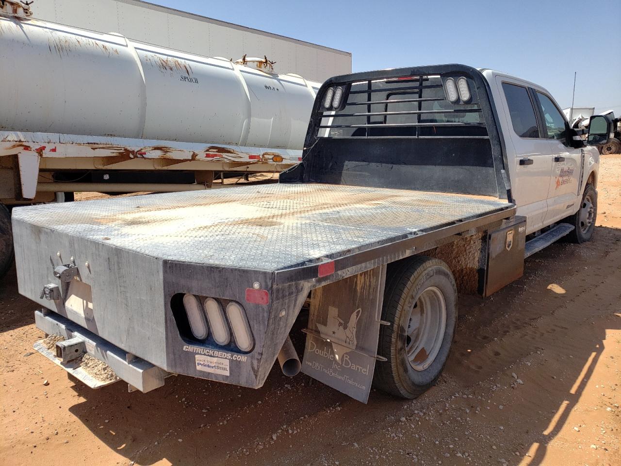 2023 FORD F-350 VIN 1FD8W3HT5PED93200 photo 3