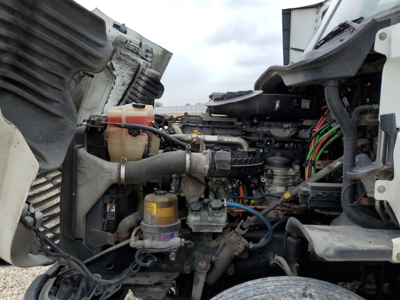 2017 FREIGHTLINER CASCADIA 125 VIN 3AKJGLDR3HSHF0914 photo 7