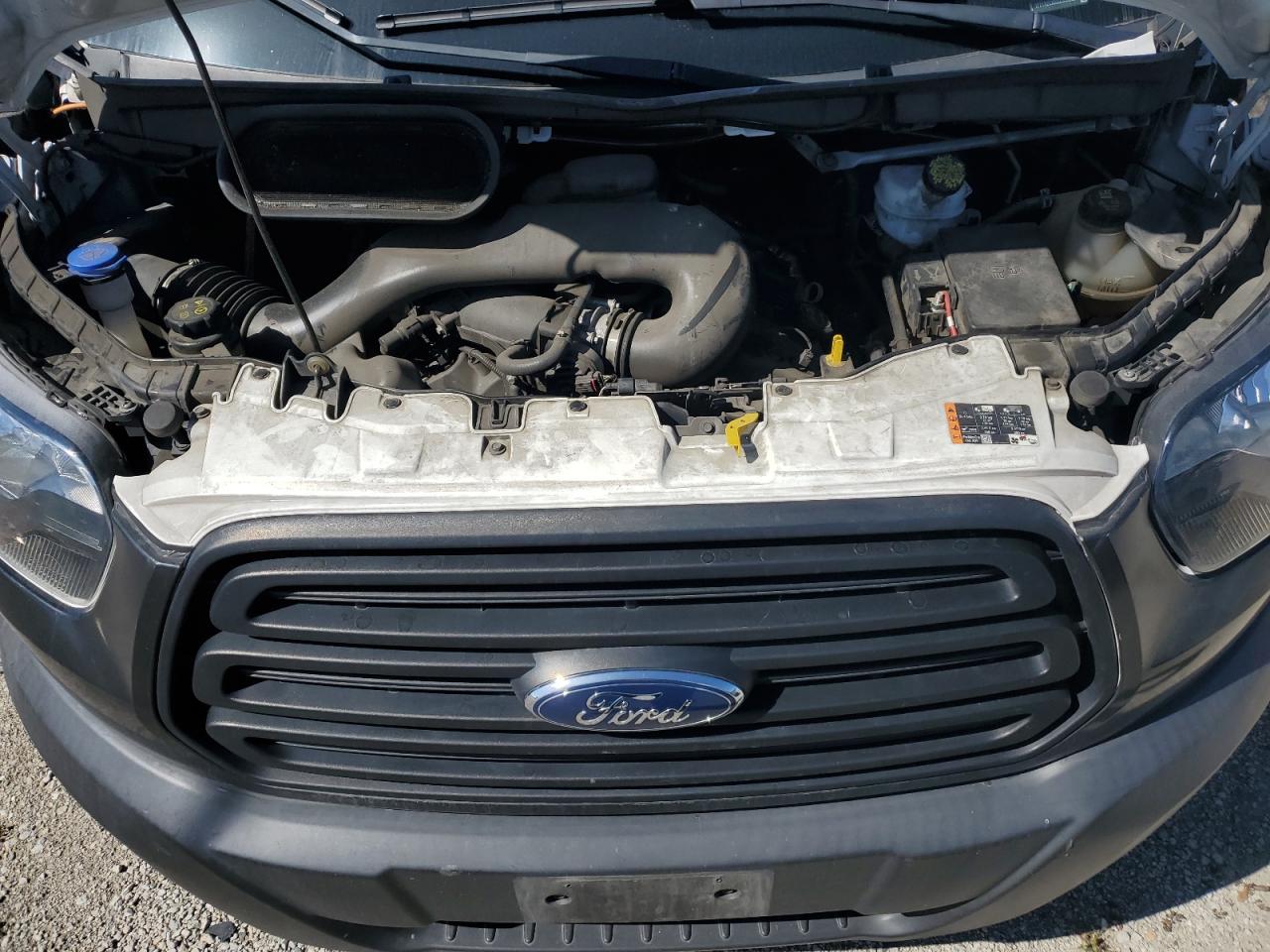 2019 Ford Transit VIN 1FTYR2CM0KKB66562 photo 12