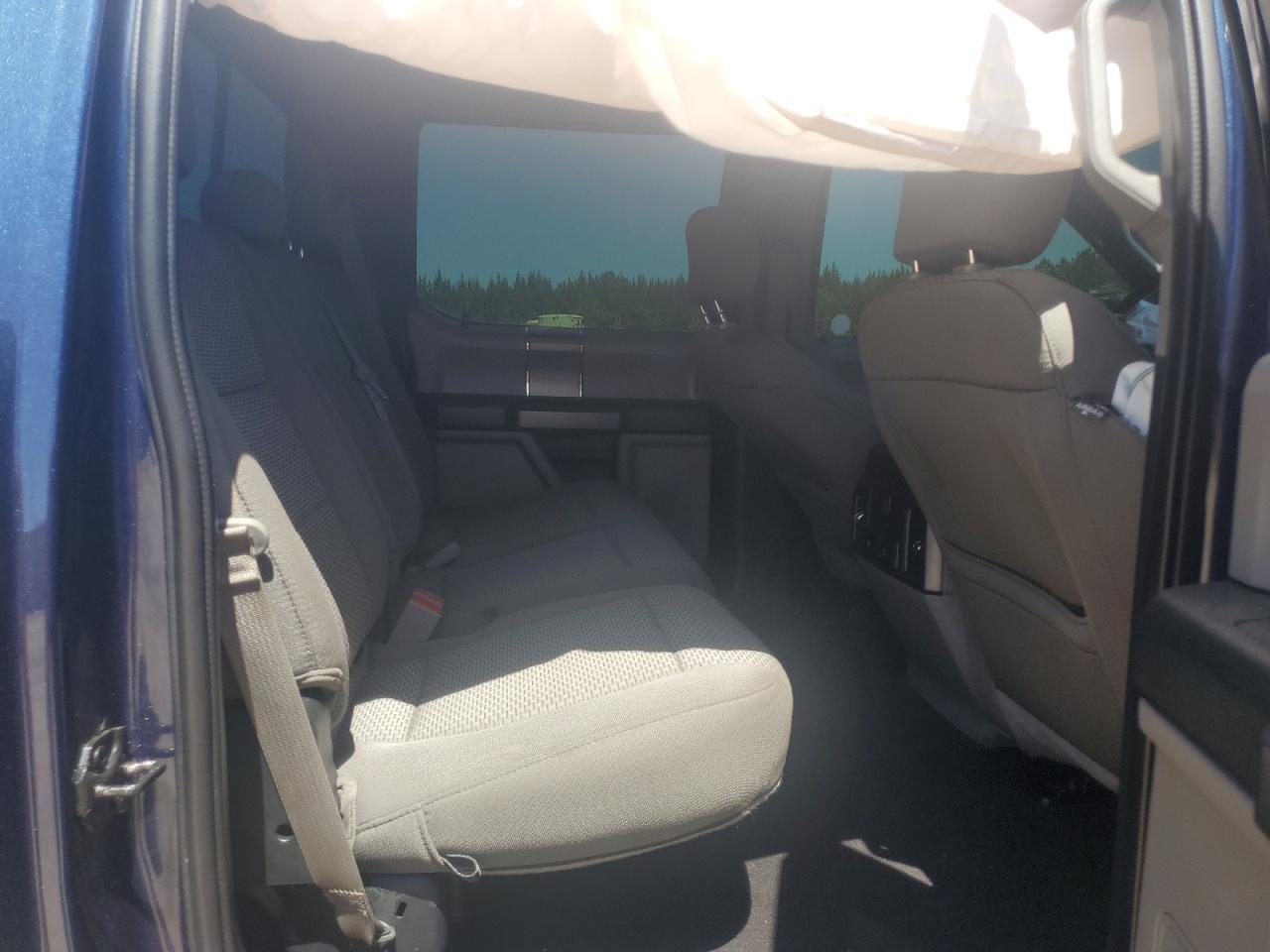 2019 Ford F-150 VIN 1FTEW1E54KFC16366 photo 10