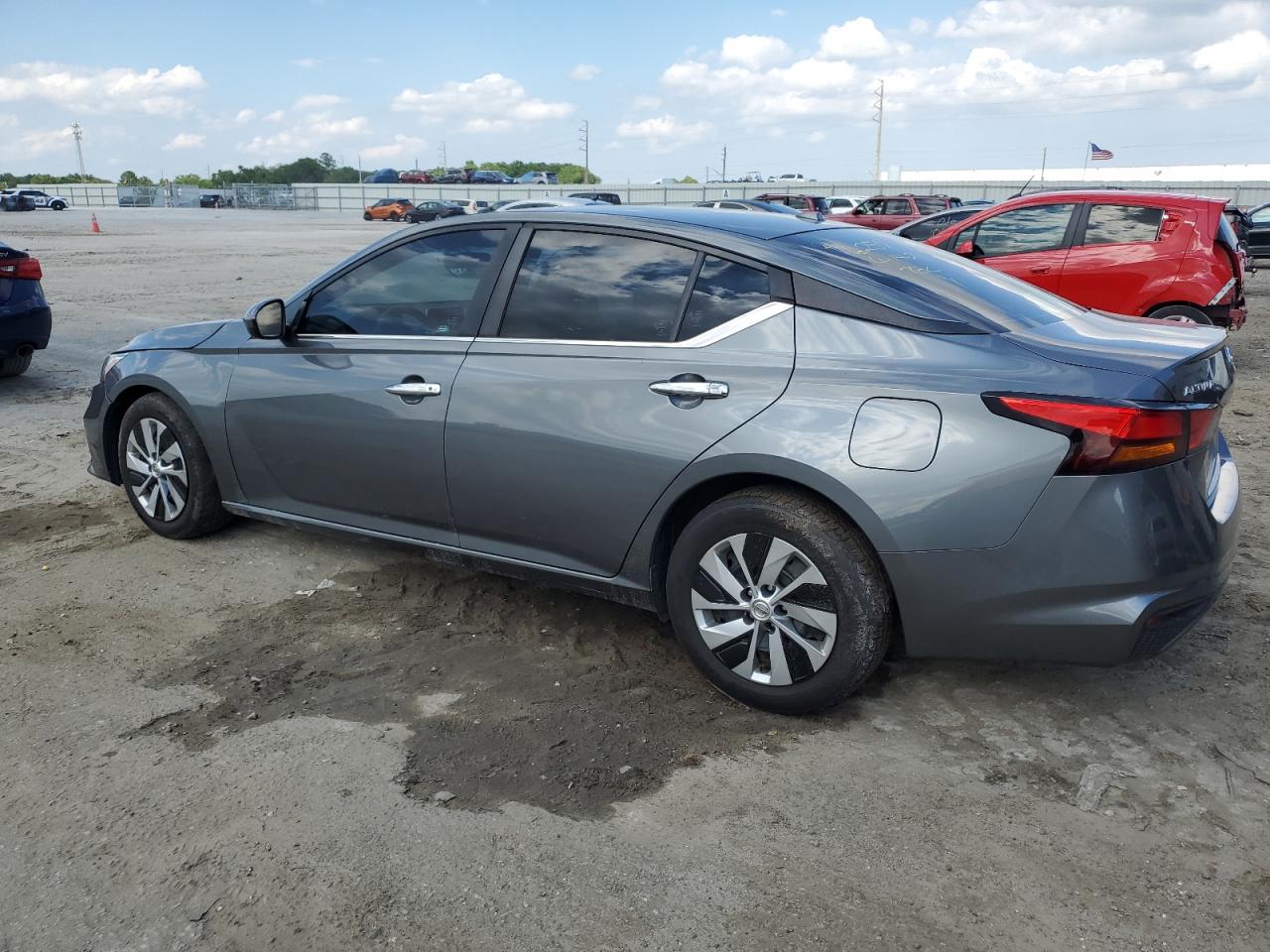 2019 NISSAN Altima VIN 1N4BL4BV3KC139918 photo 2