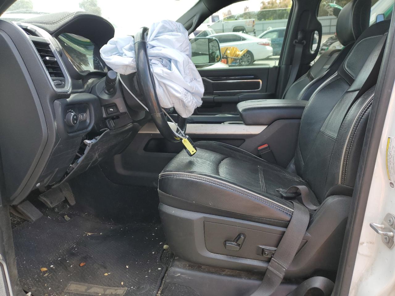 2019 RAM 3500 VIN 3C63RRJL6KG701566 photo 7
