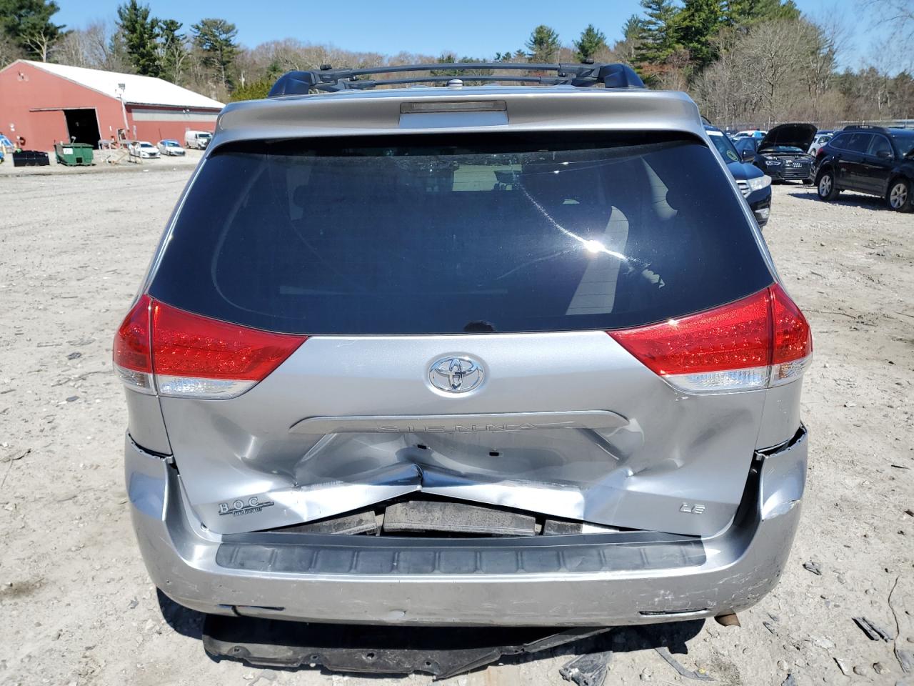 2013 TOYOTA Sienna le VIN 5TDKK3DCXDS364129 photo 6