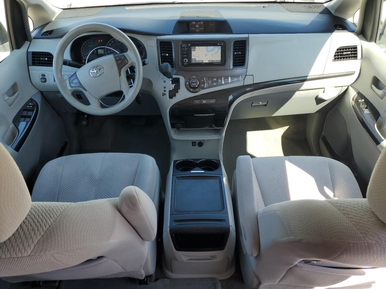 2013 TOYOTA Sienna le VIN 5TDKK3DCXDS364129 photo 8