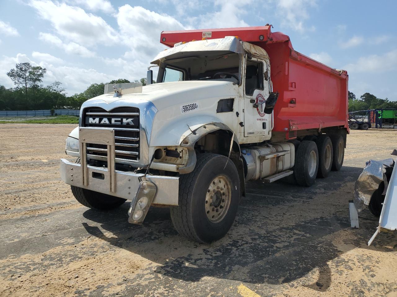 2021 MACK All models VIN 1M2GR4GC8MM020549 photo 2