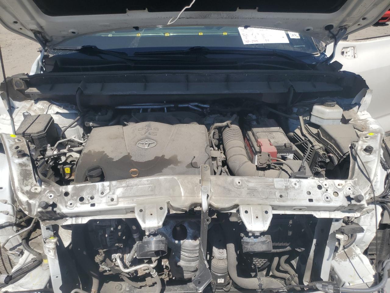 2020 Toyota Highlander VIN 5TDDZRBH7LS029656 photo 12