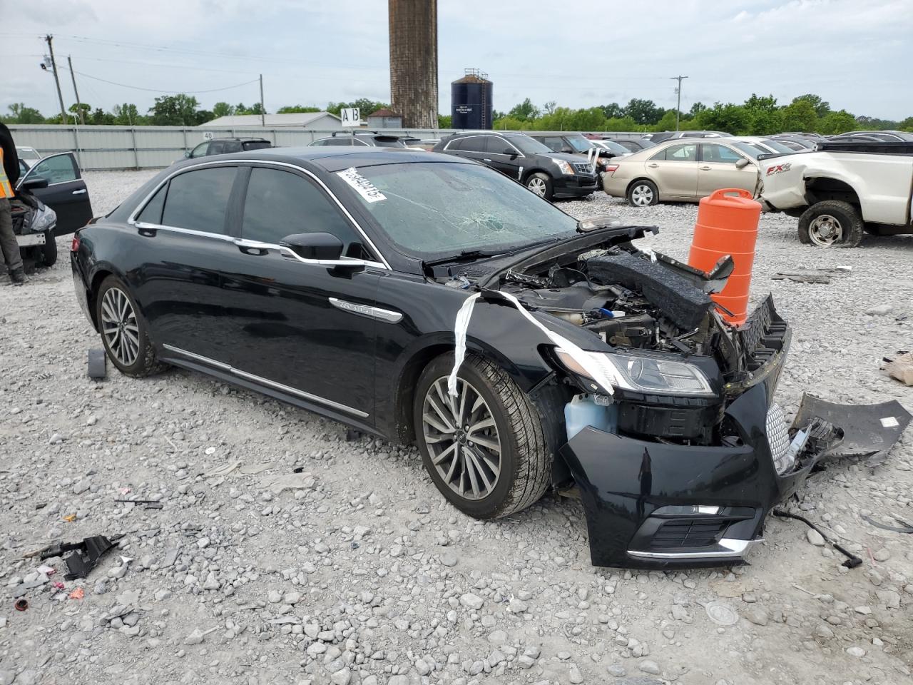 2018 LINCOLN Continentl VIN 1LN6L9SK9J5616980 photo 4