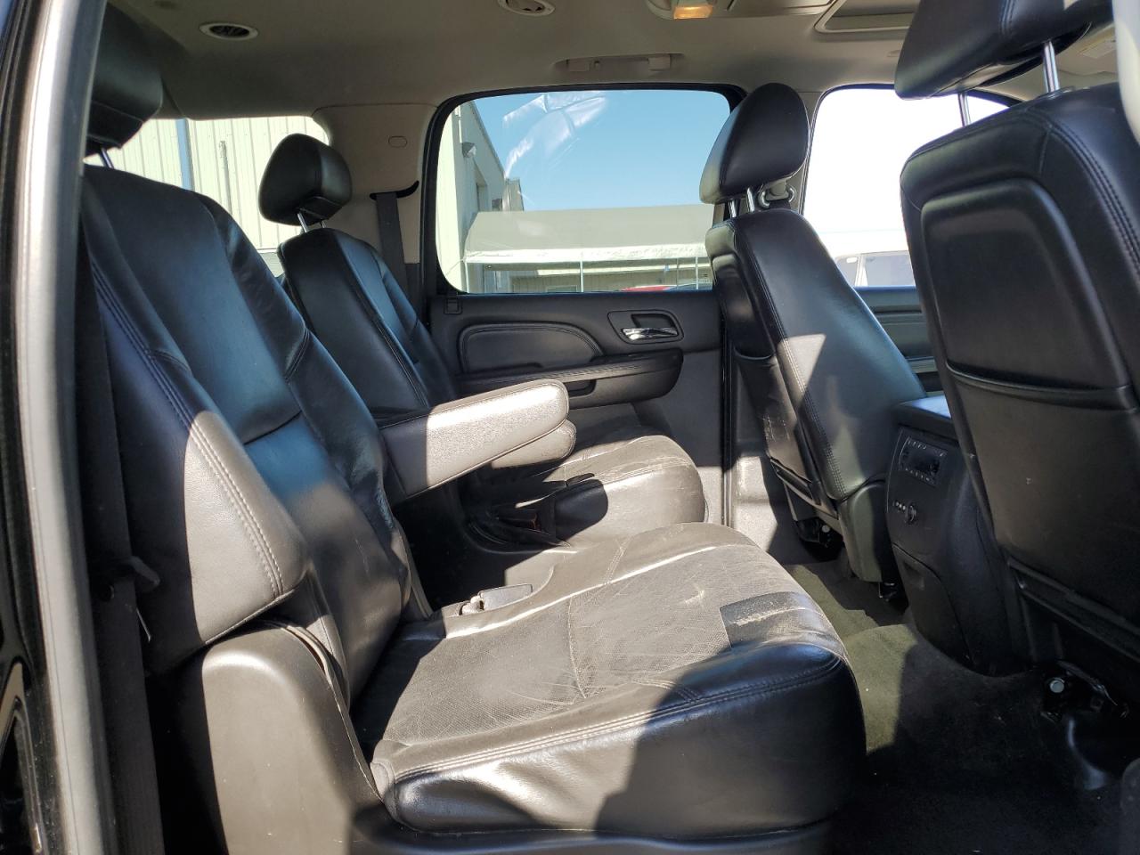 2010 GMC Yukon VIN 1GKUKMEF1AR279363 photo 11