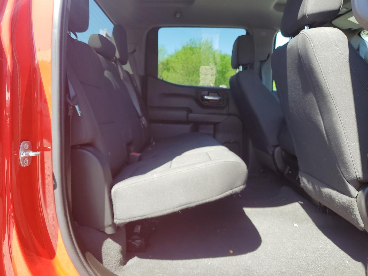 2021 CHEVROLET All models VIN 3GCPYBEK8MG330113 photo 10