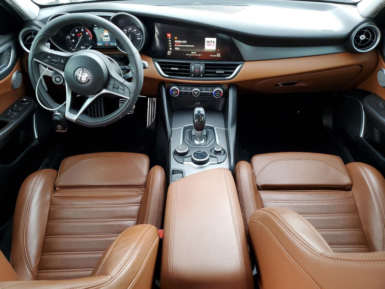 2018 Alfa Giulia VIN ZARFAEEN6J7564291 photo 8