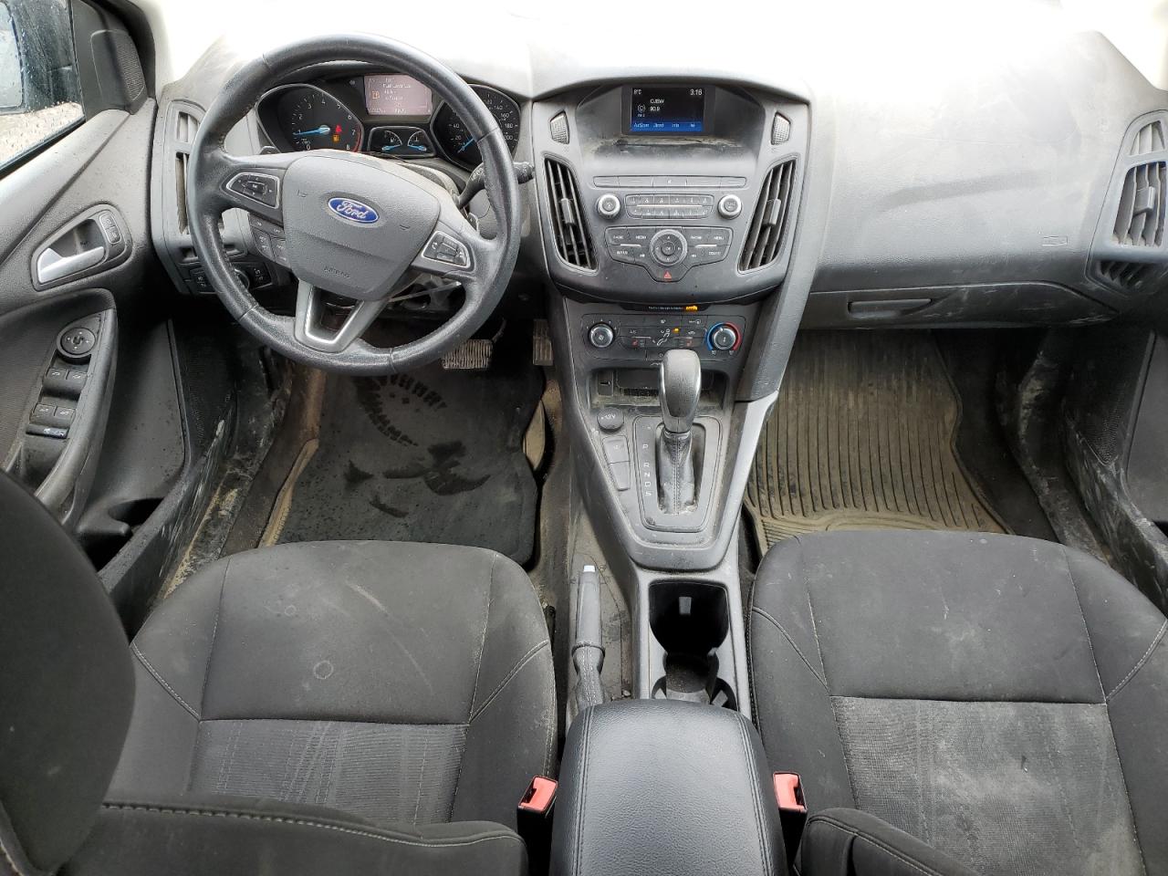2018 FORD Focus VIN 1FADP3K29JL317925 photo 8