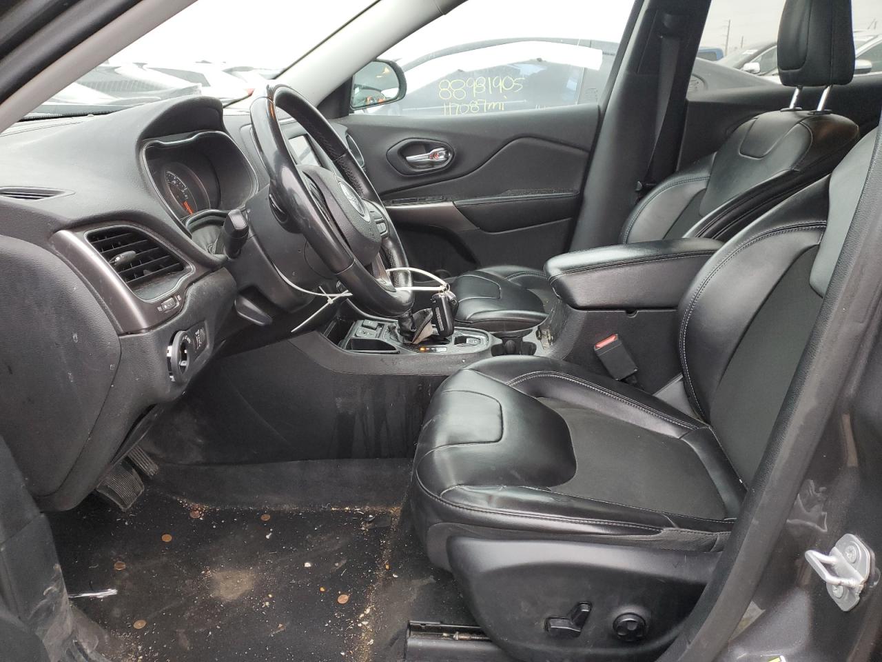 2019 Jeep Grand cher VIN 1C4PJLLB2KD420025 photo 7