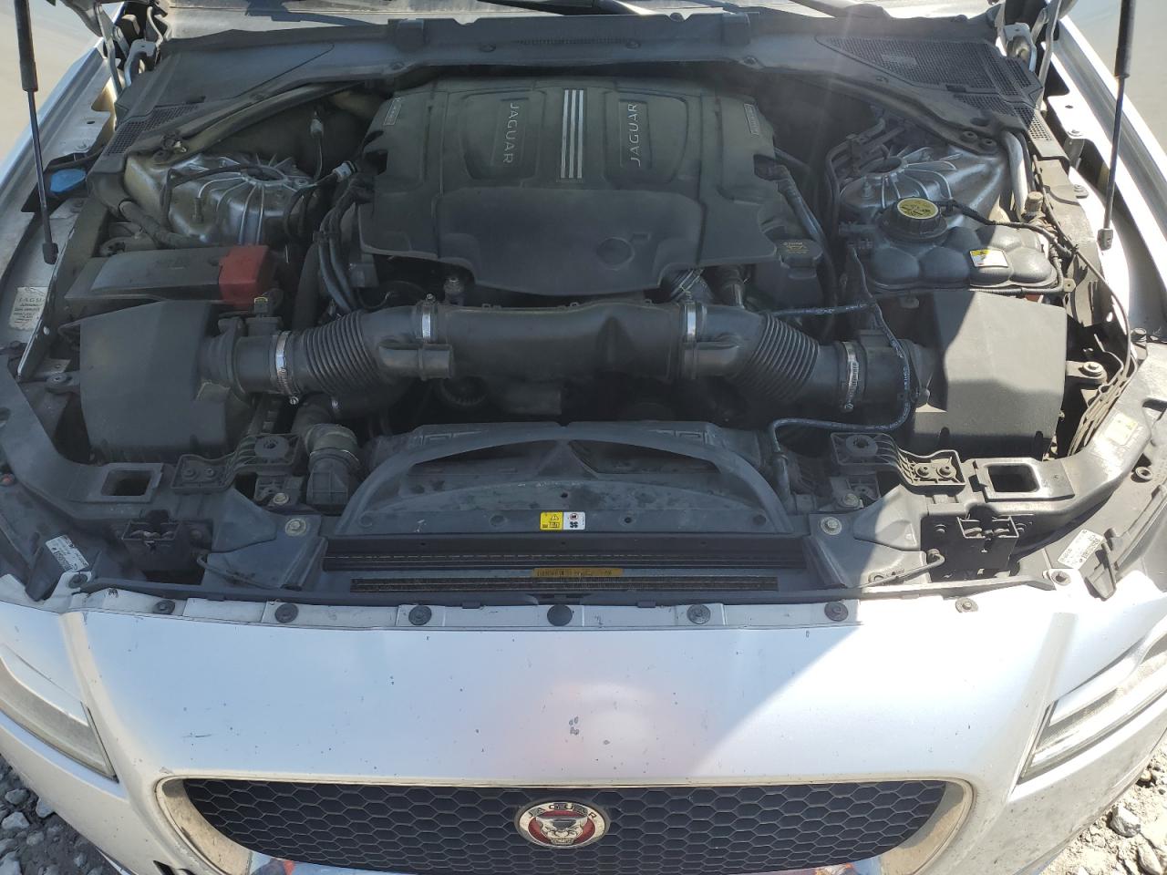 2016 Jaguar Xf VIN SAJBK4BVXGCY11401 photo 11