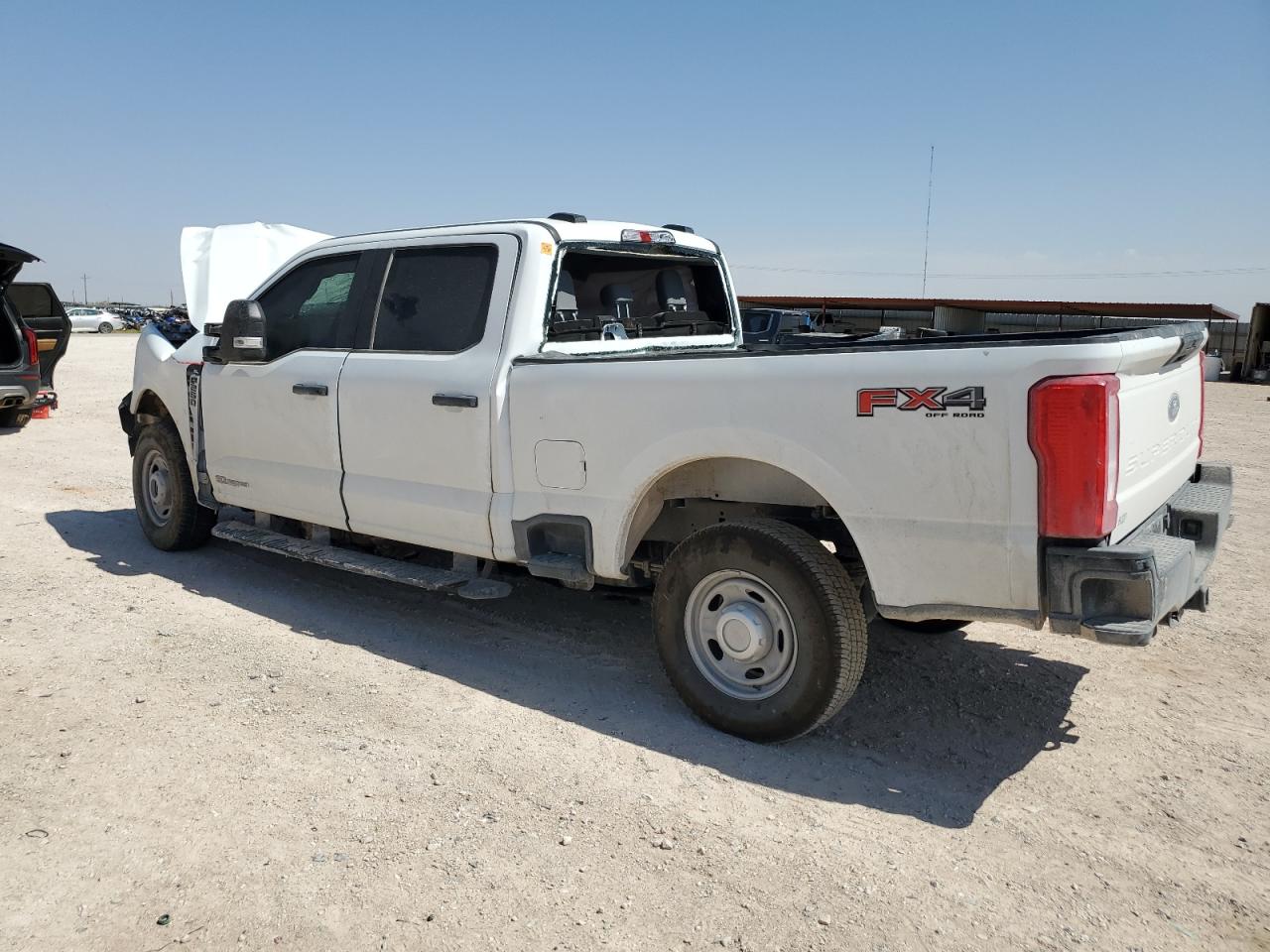 2025 Ford F250 VIN 1FT7W2BT5SEC09708 photo 2
