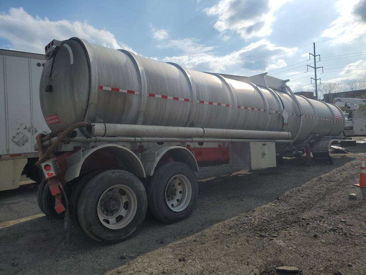 2015 Unknown VIN 1T9TA4425FR719823 photo 4