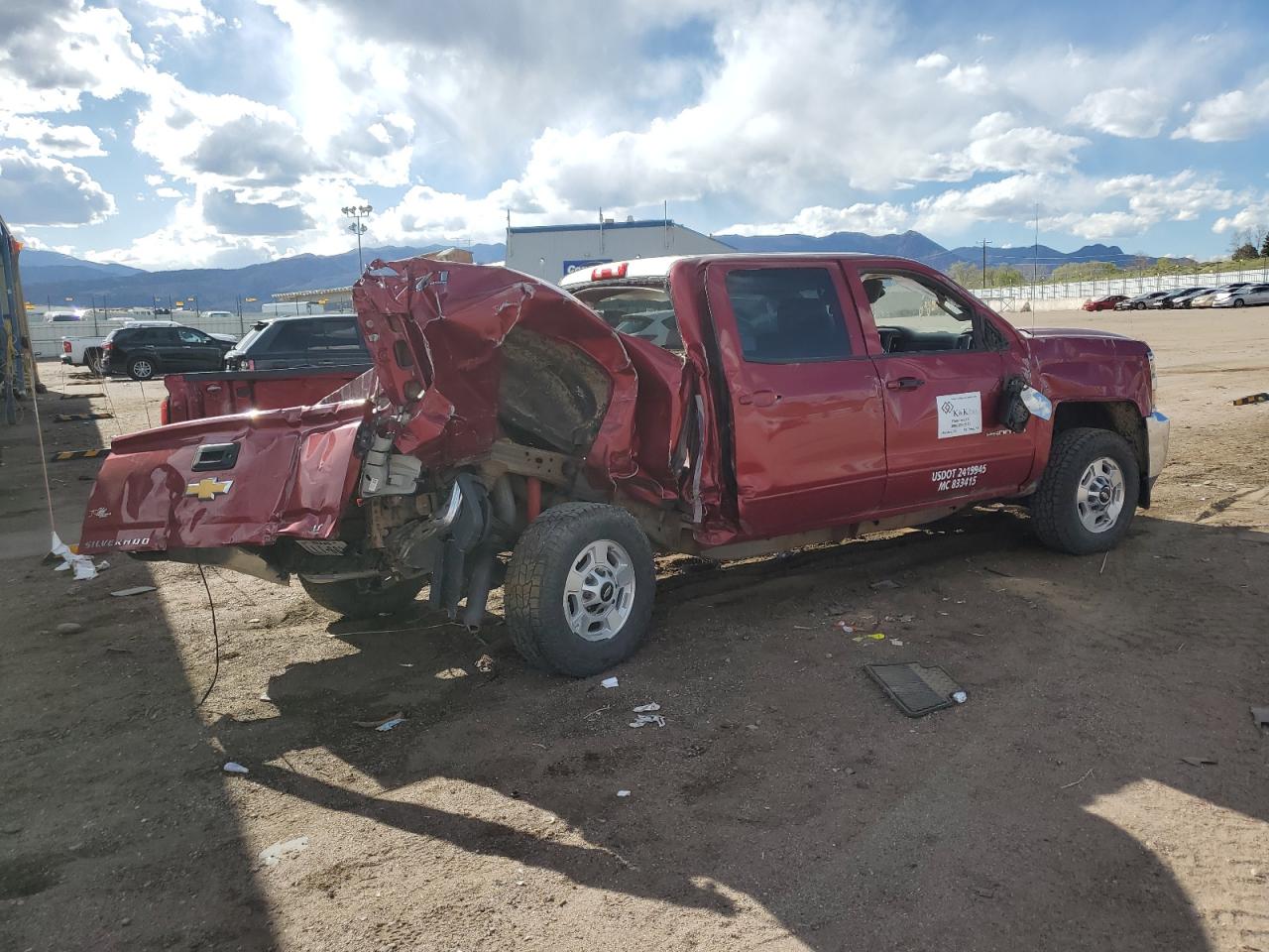 2019 Chevrolet All models VIN 1GC1KSEG4KF214974 photo 3