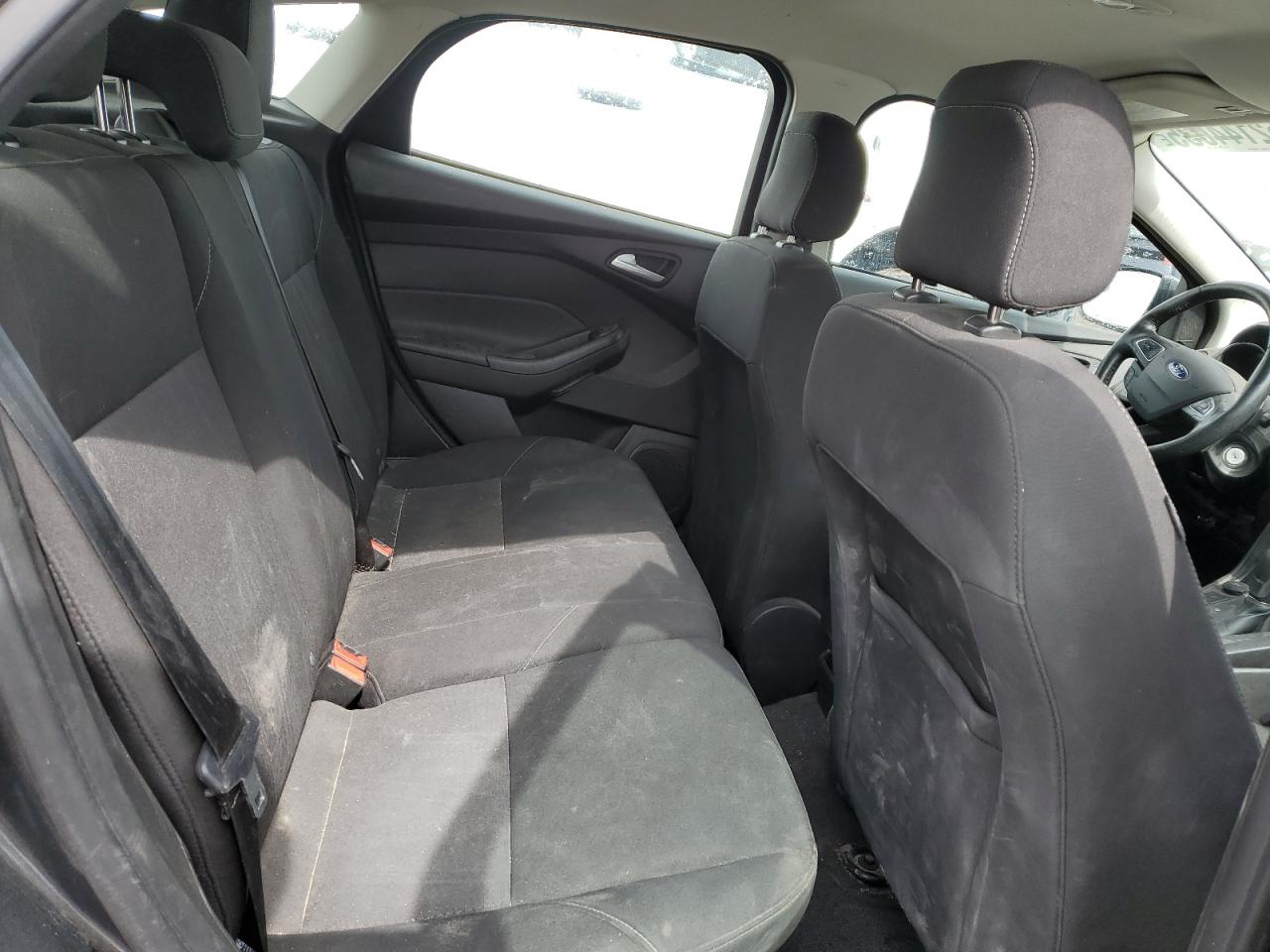 2018 FORD Focus VIN 1FADP3K29JL317925 photo 10