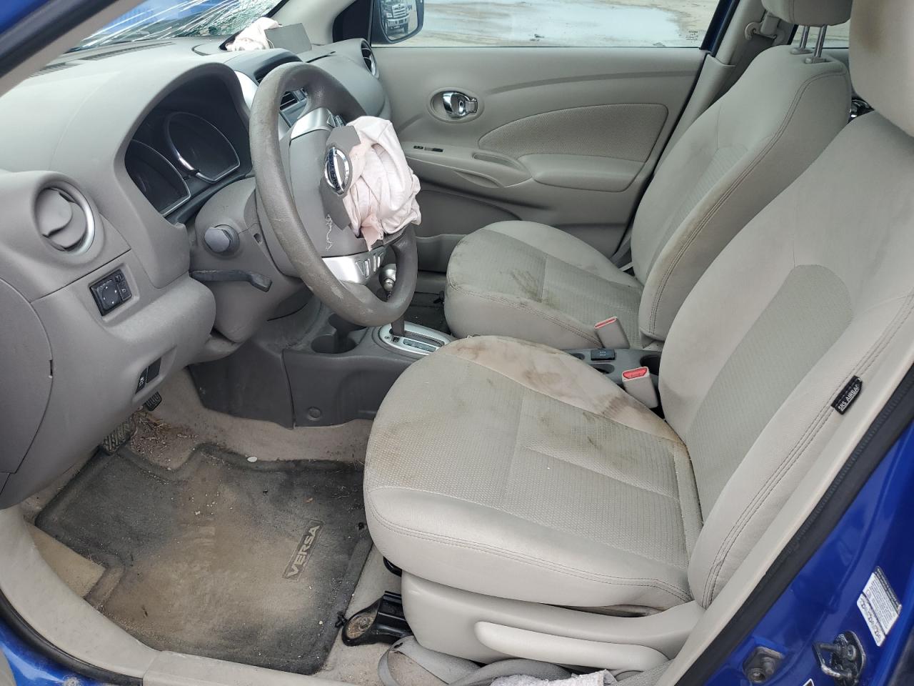 2015 Niss Versa VIN 3N1CN7AP4FL886051 photo 7