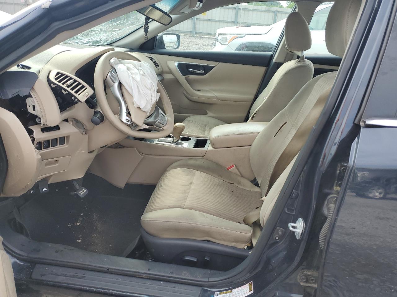2017 Nissan Altima VIN 1N4AL3AP2HC110329 photo 7