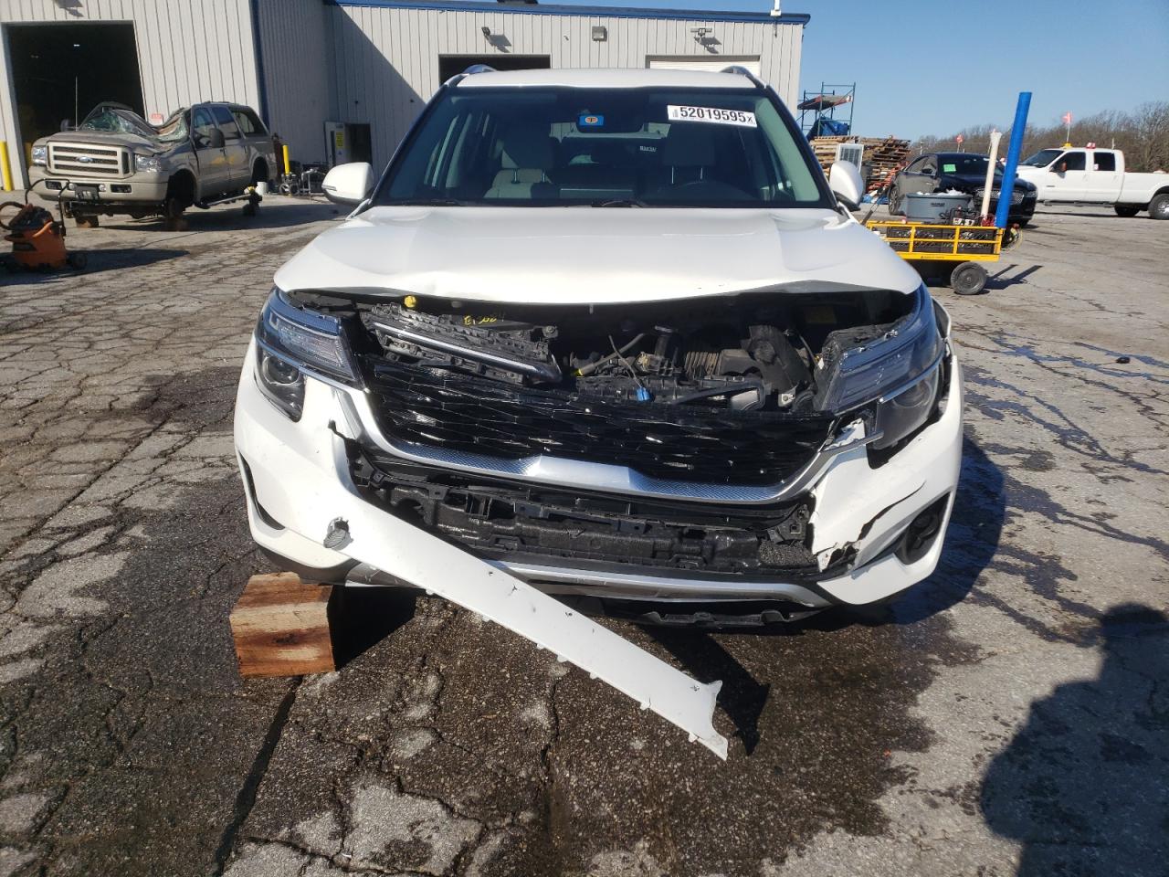2023 Kia Seltos VIN KNDERCAA6P7467512 photo 5