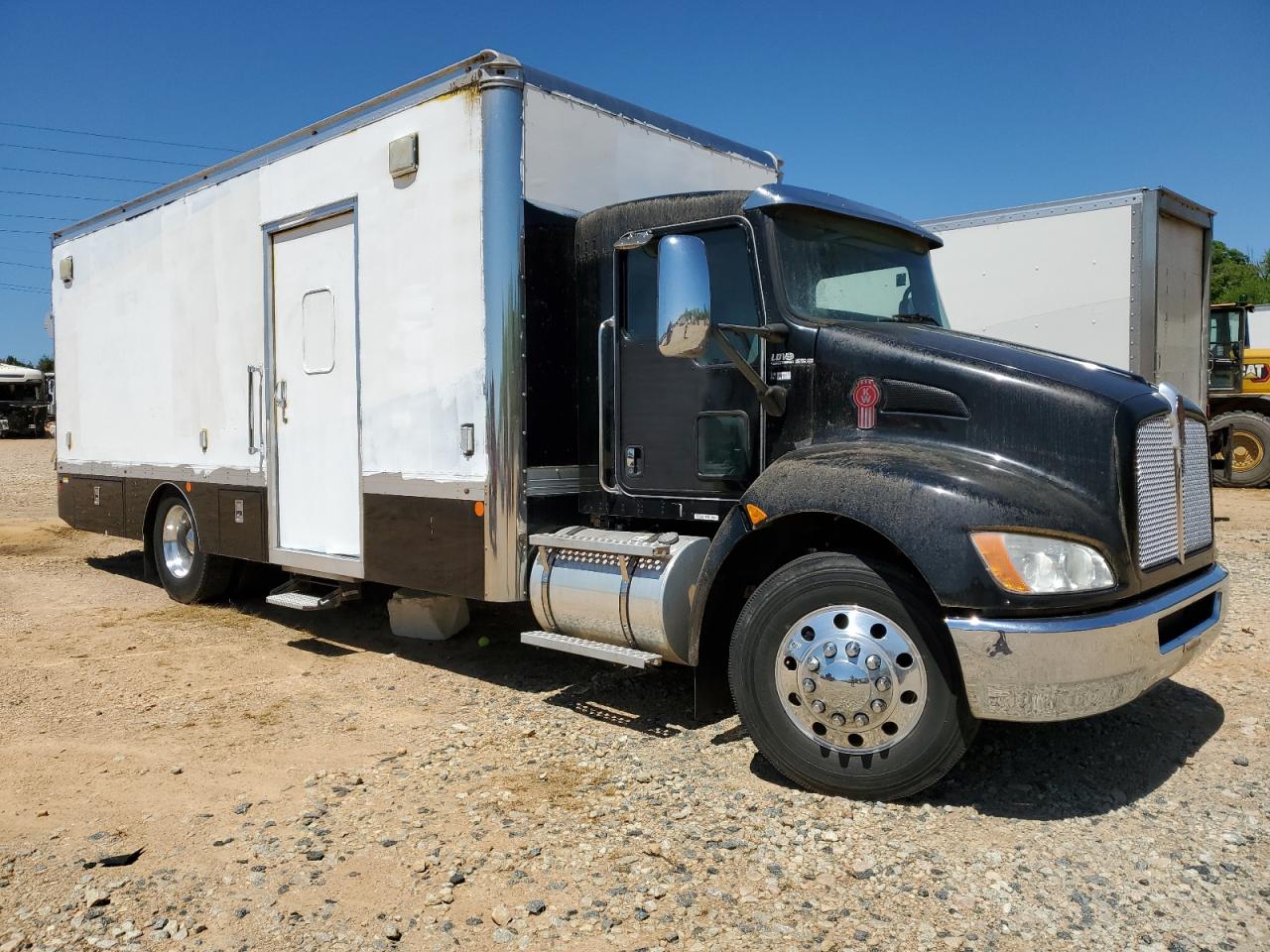 2017 KENWORTH All other VIN 2NKHHM6X9HM172600 photo 4