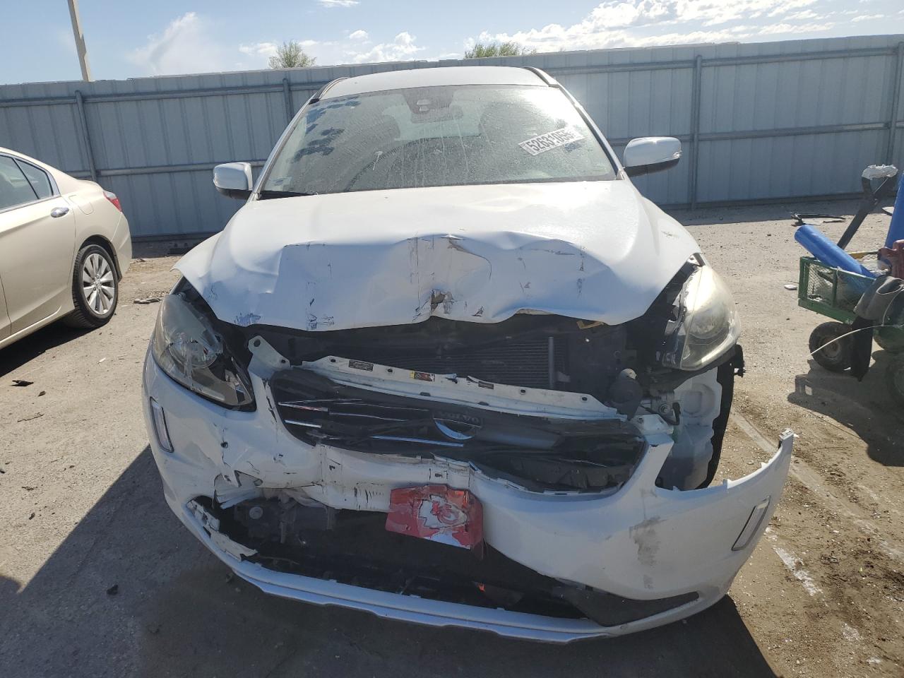 2015 Volvo Xc60 VIN YV440MDJXF2680270 photo 5