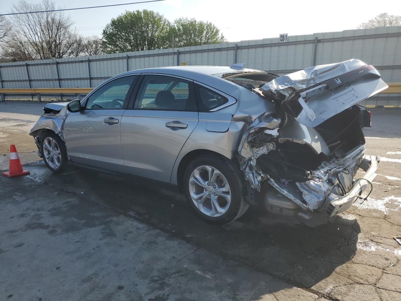 2024 Honda Accord lx VIN 1HGCY1F21RA012610 photo 2
