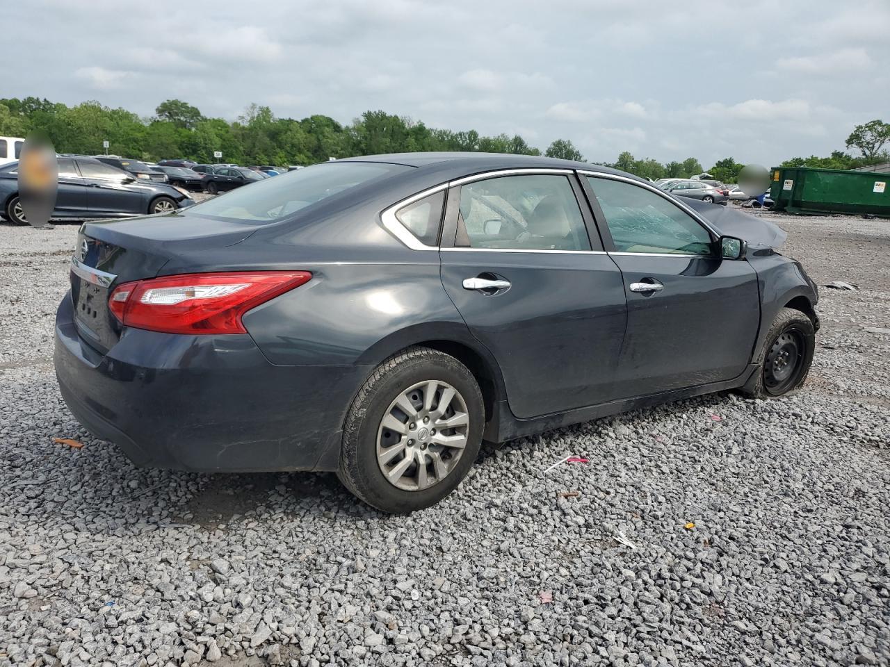 2017 Nissan Altima VIN 1N4AL3AP2HC110329 photo 3