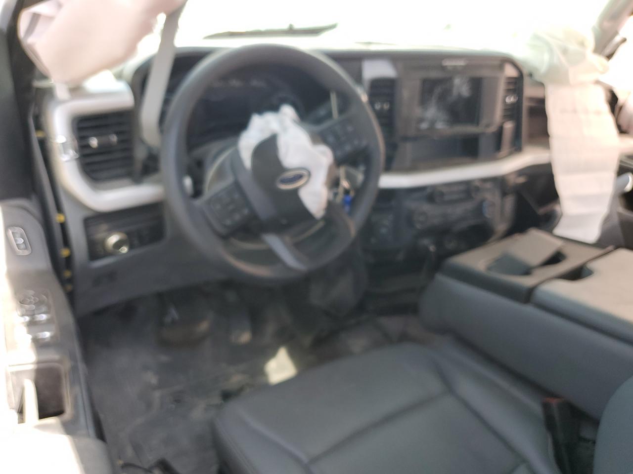 2025 Ford F250 VIN 1FT7W2BT5SEC09708 photo 8