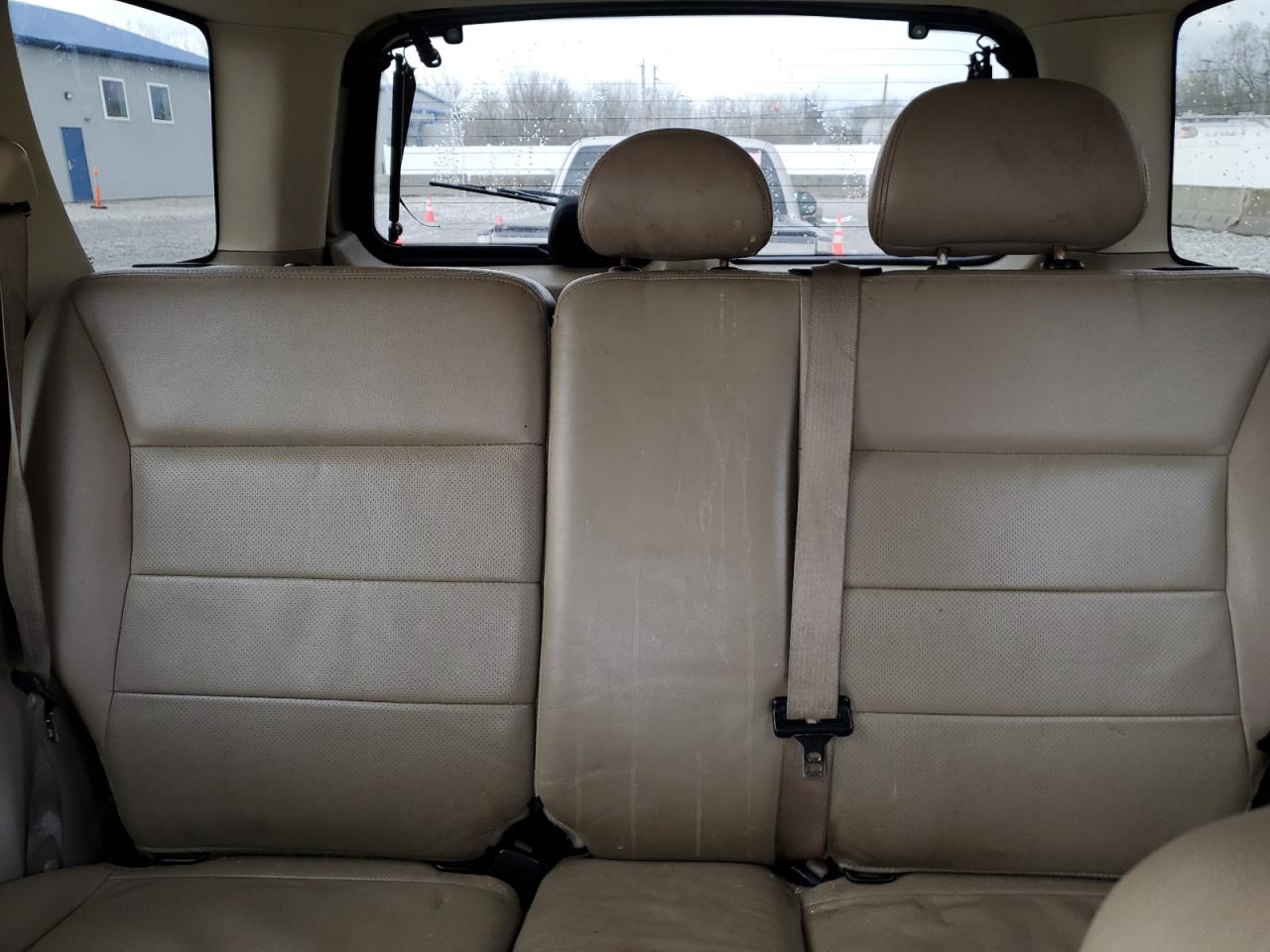 2007 Ford Escape VIN 1FMCU94187KC03057 photo 10