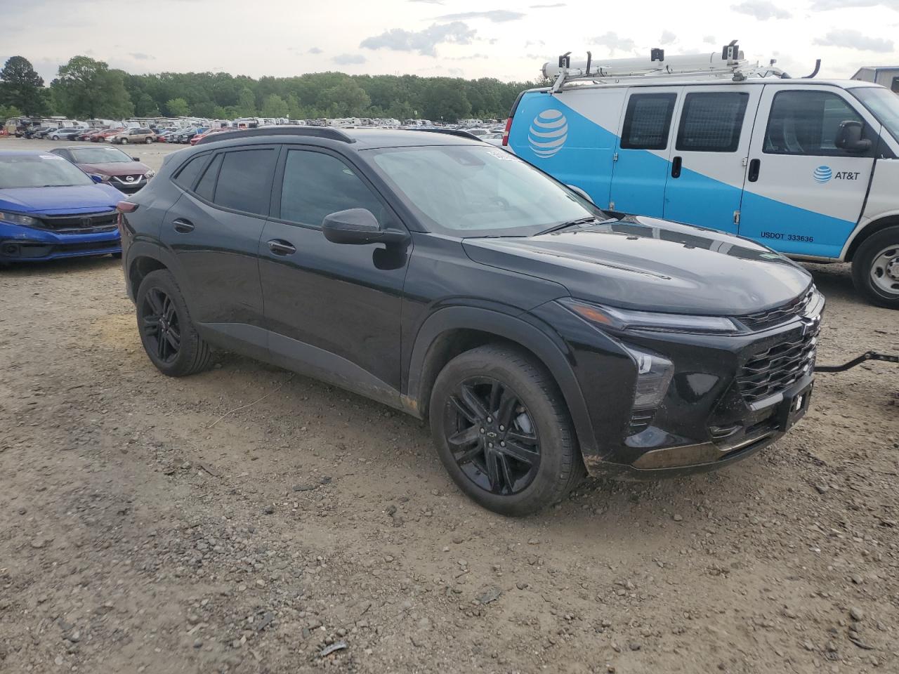 2025 Chevrolet Trax activ VIN KL77LKEP3SC049036 photo 4