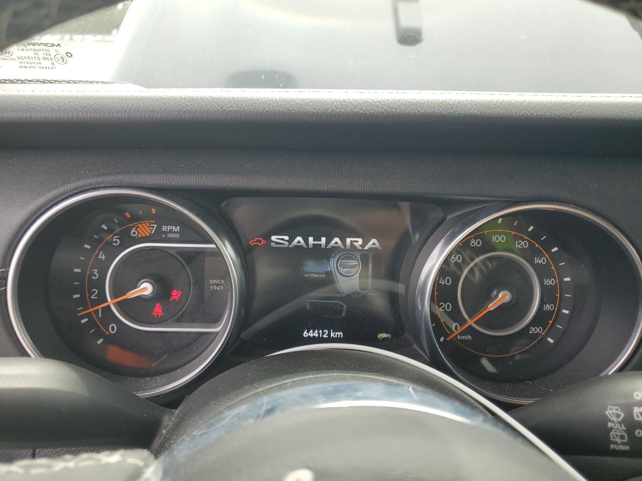 2020 JEEP Wrangler / VIN 1C4HJXEN1LW271647 photo 9
