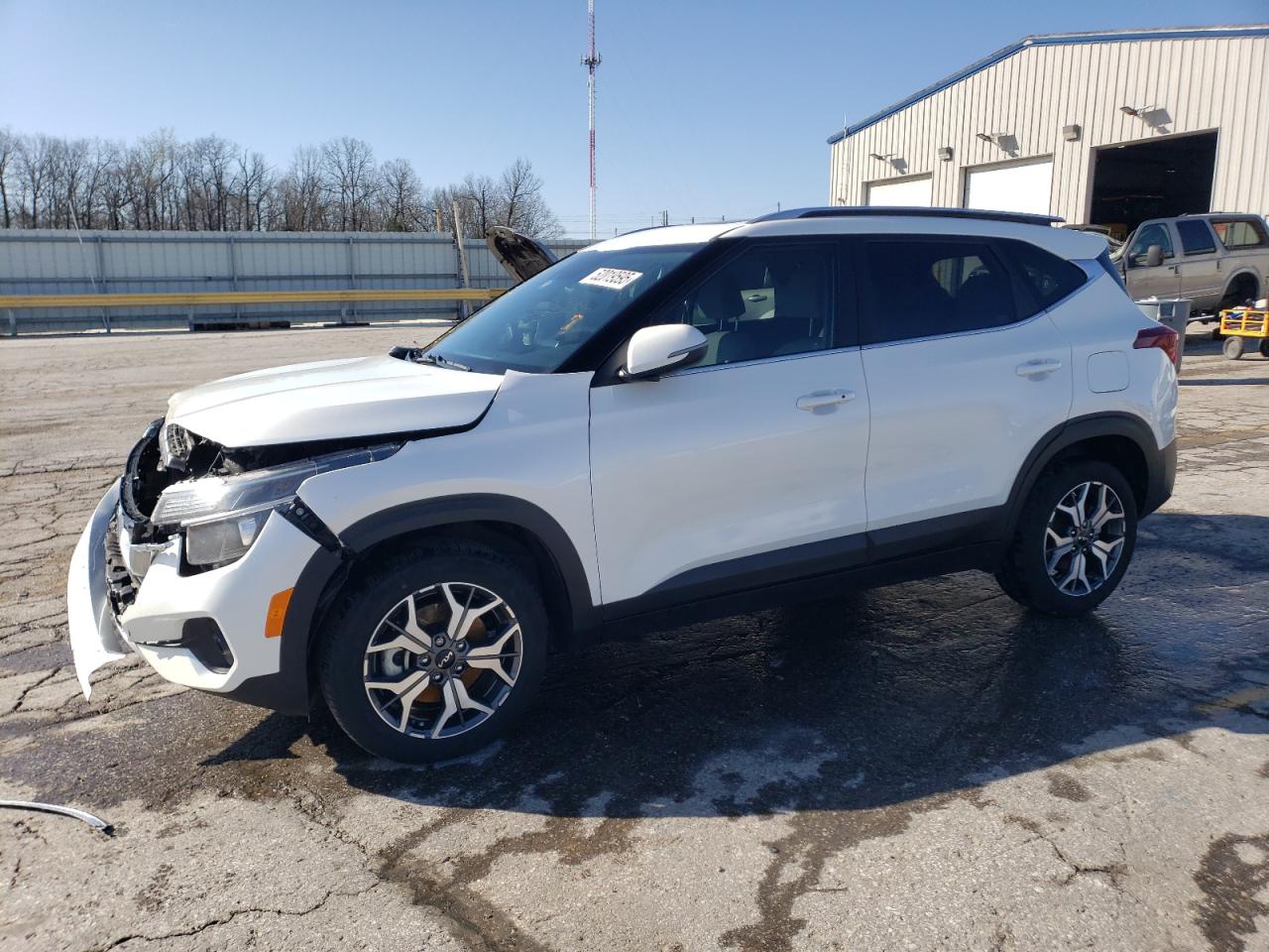 2023 Kia Seltos VIN KNDERCAA6P7467512 photo 1