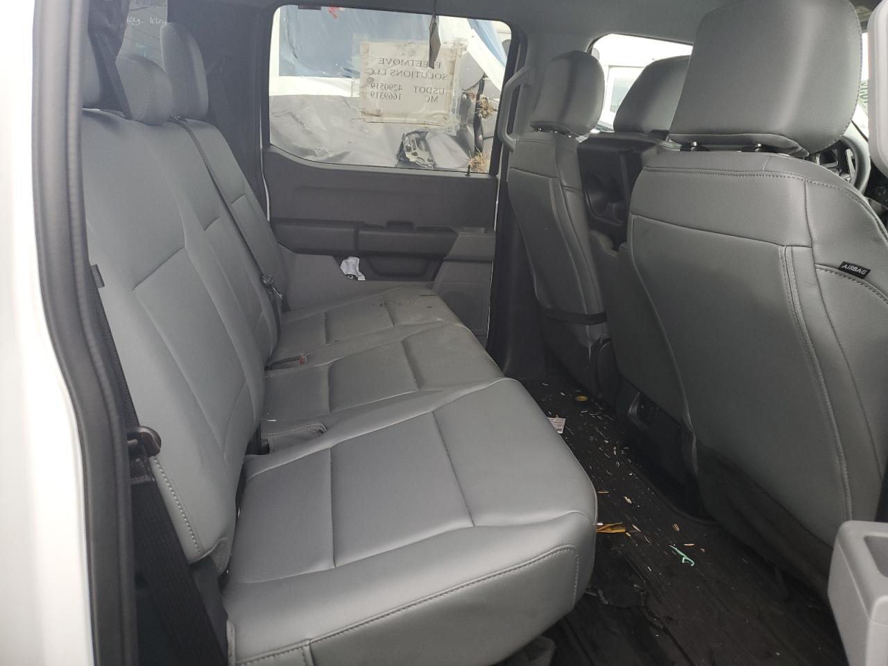 2023 Ford F350 VIN 1FD8W3HT2PEE01379 photo 10