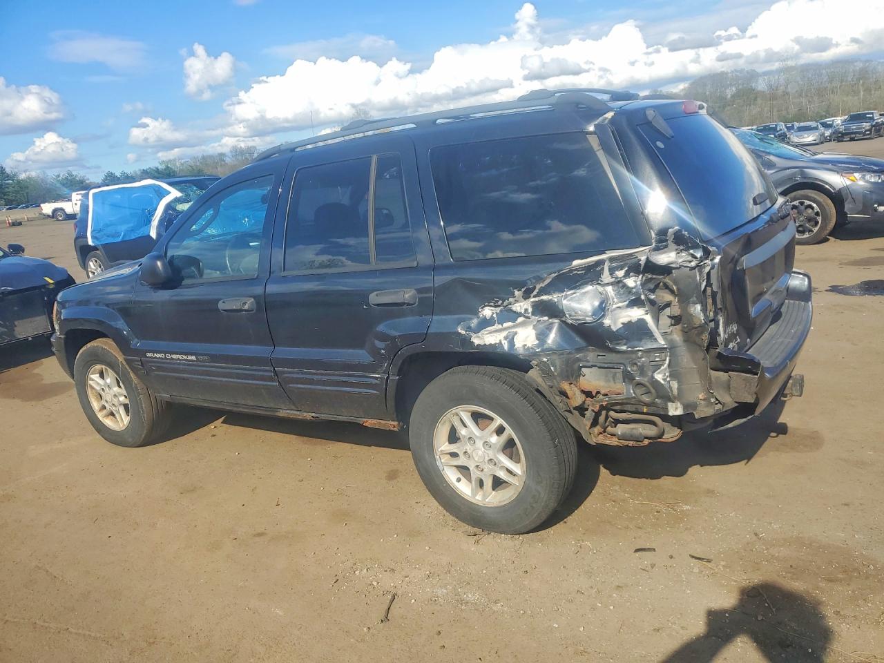 2004 Jeep Cherokee VIN 1J4GW48S64C367851 photo 2